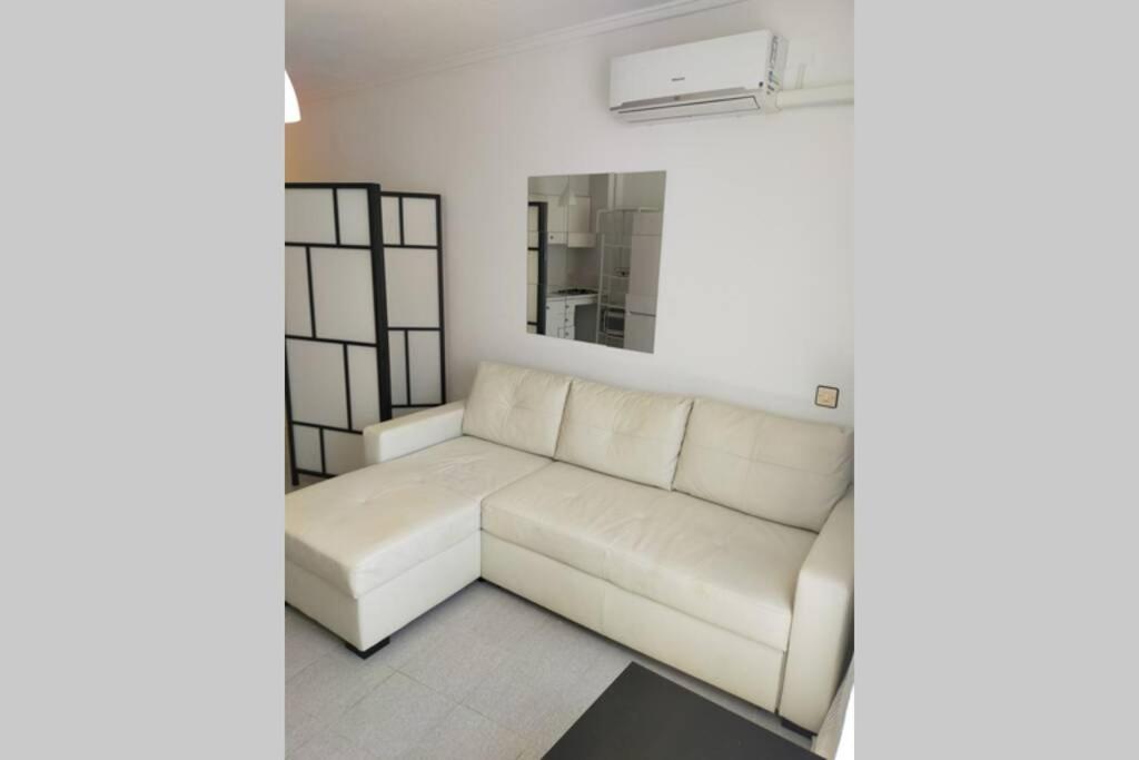 Estudio Comodo En Torrevieja Zewnętrze zdjęcie