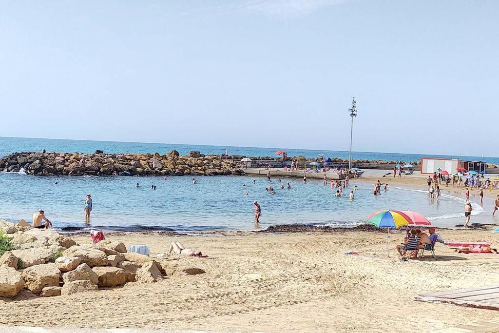 Estudio Comodo En Torrevieja Zewnętrze zdjęcie